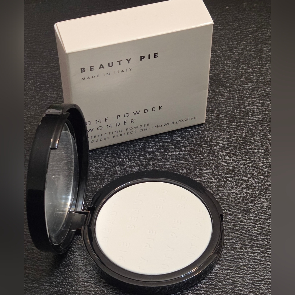 Beauty Pie Made in Italy One Powder Wonder Perfecting Powder